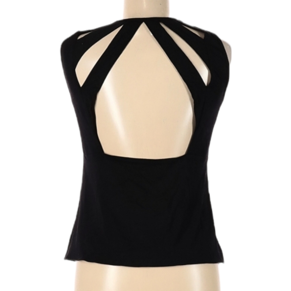 Sady & Lu Black Sleeveless Top Size M‎ Open Back Sexy Classic V-Neck - Picture 3 of 9